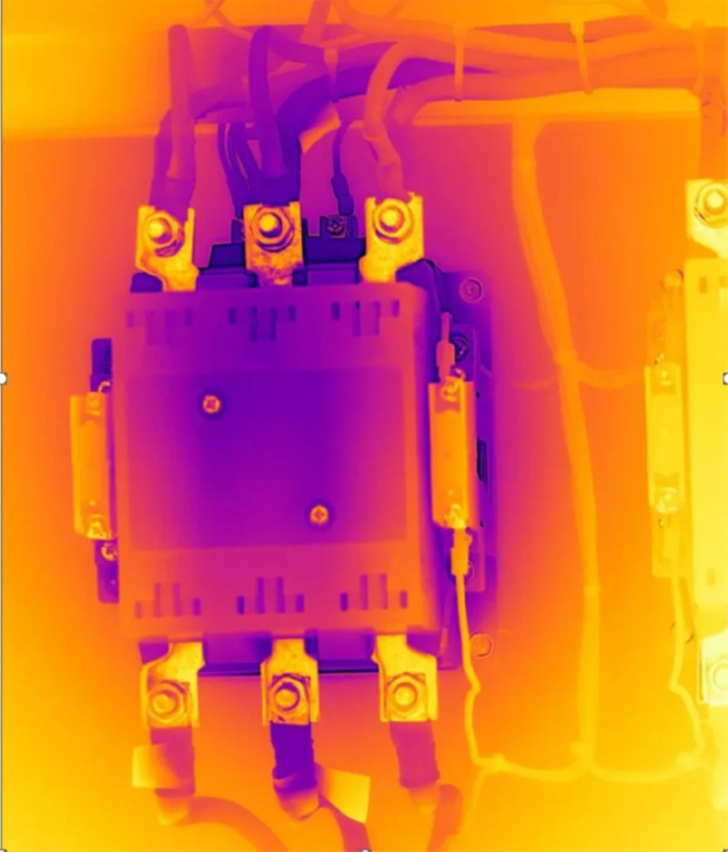 배전 차단기 열화상 검사 이미지.jpg