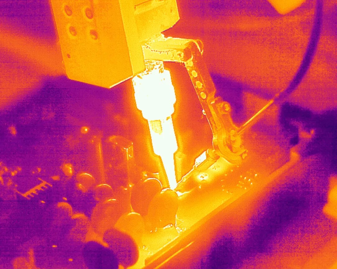 실시간 모니터링을 통한 효율적인 생산 촉진을 위한 열화상 카메라 애플리케이션